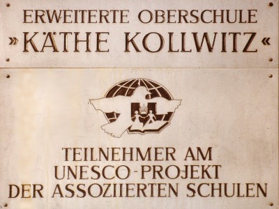 schild ups alt klein