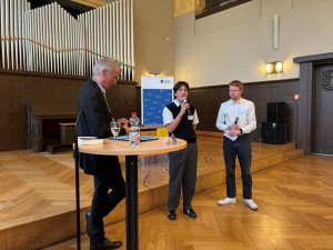 im gespraech mit dr. hubertus knabe im gespraech mit dr. hubertus knabe